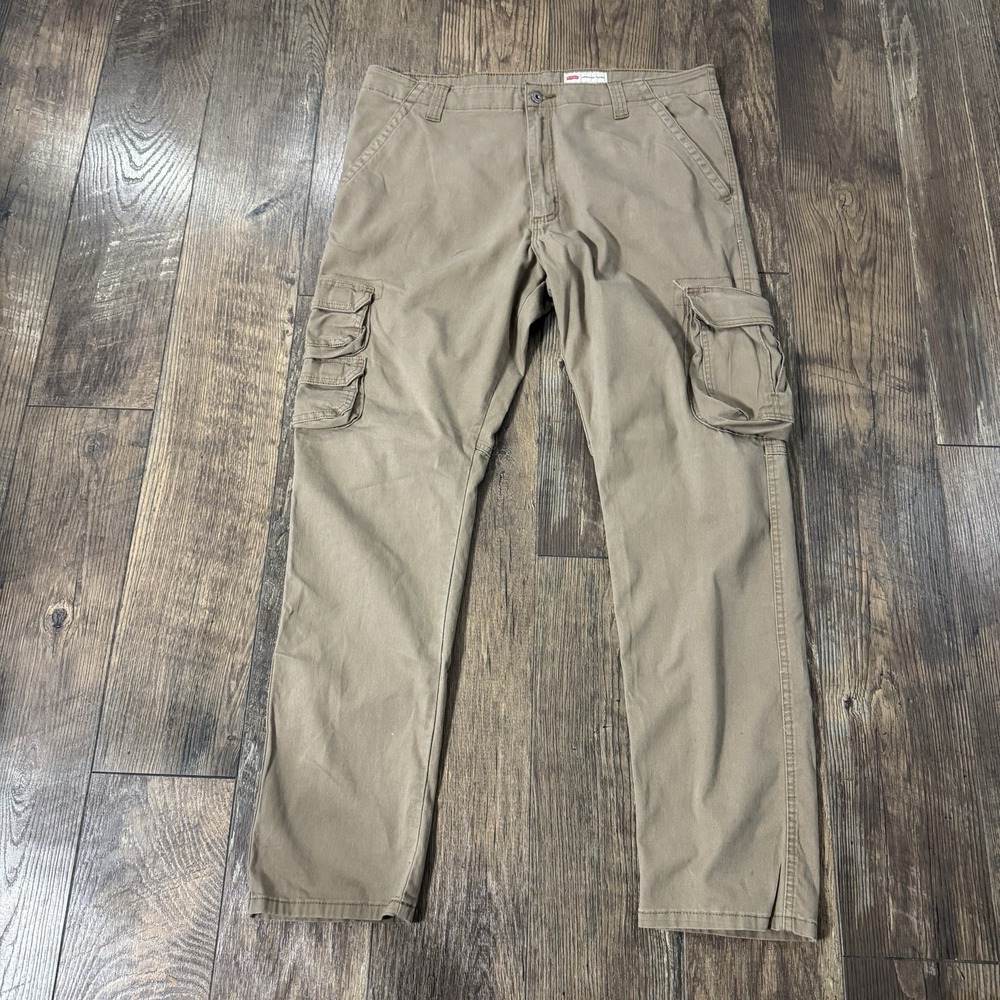 Mens Wrangler Khaki Cargo Pants - Size 38x32